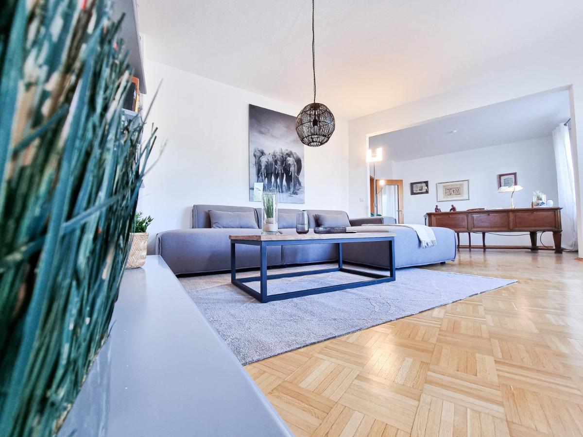 Alpha Apartments Essen Luaran gambar